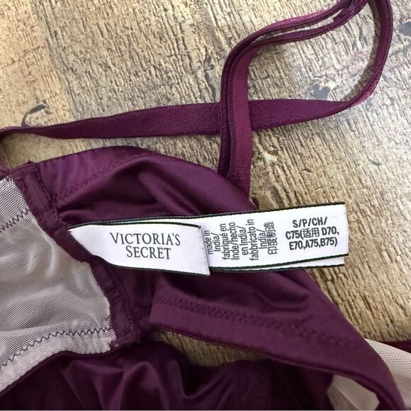 Victoria’s Secret Long Line Satin Bralette - Picture 10 of 10
